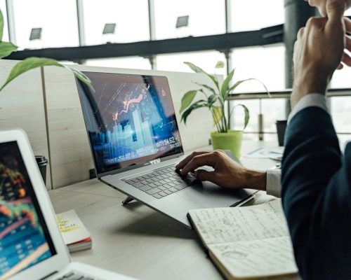 pexels-shkrabaanthony-5583972